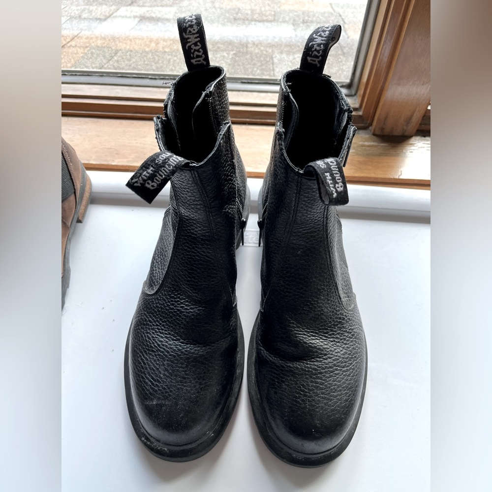Women’s Doc Marten Boots in Black with easy-access zippers on both in/outside.